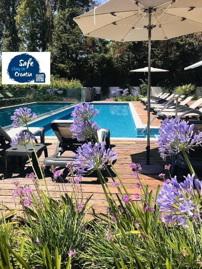 Rooms Oasis Life Split Kültér fotó