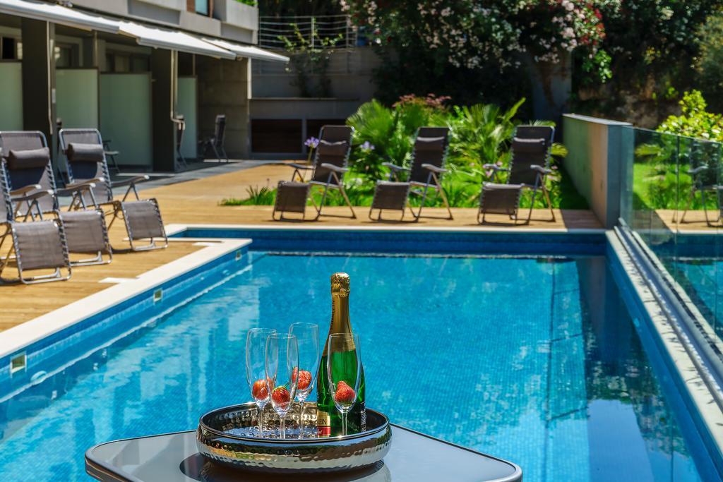 Rooms Oasis Life Split Kültér fotó