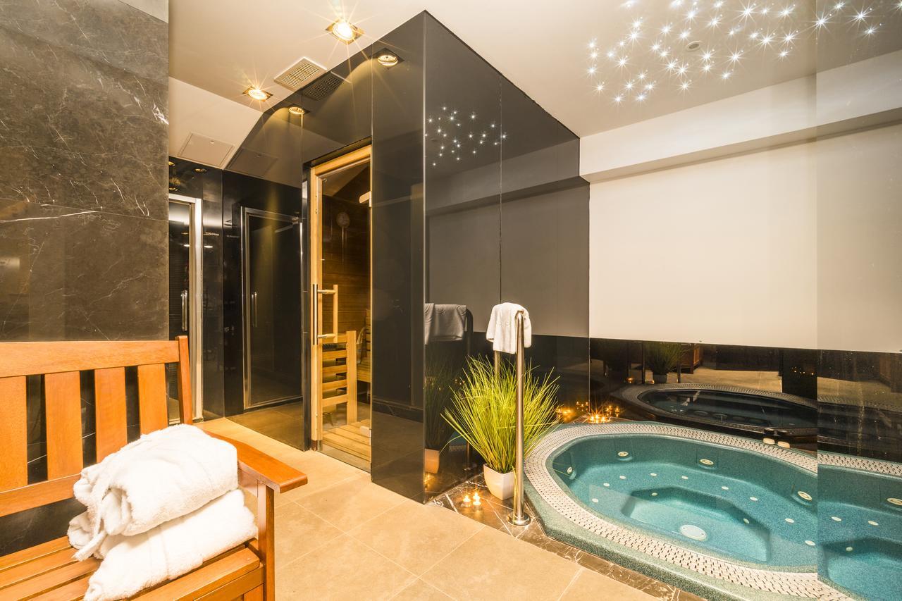 Rooms Oasis Life Split Kültér fotó