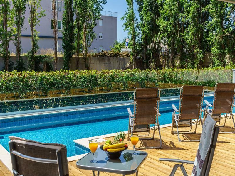 Rooms Oasis Life Split Kültér fotó
